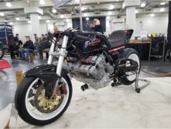 Honda-CBX-La-Bestia-Custom.jpg