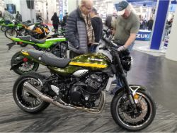 Kawasaki-Z900.jpg