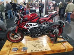 MV-Agusta-Motorcycle-Art.jpg