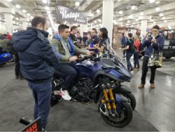 Yamaha-Niken.jpg